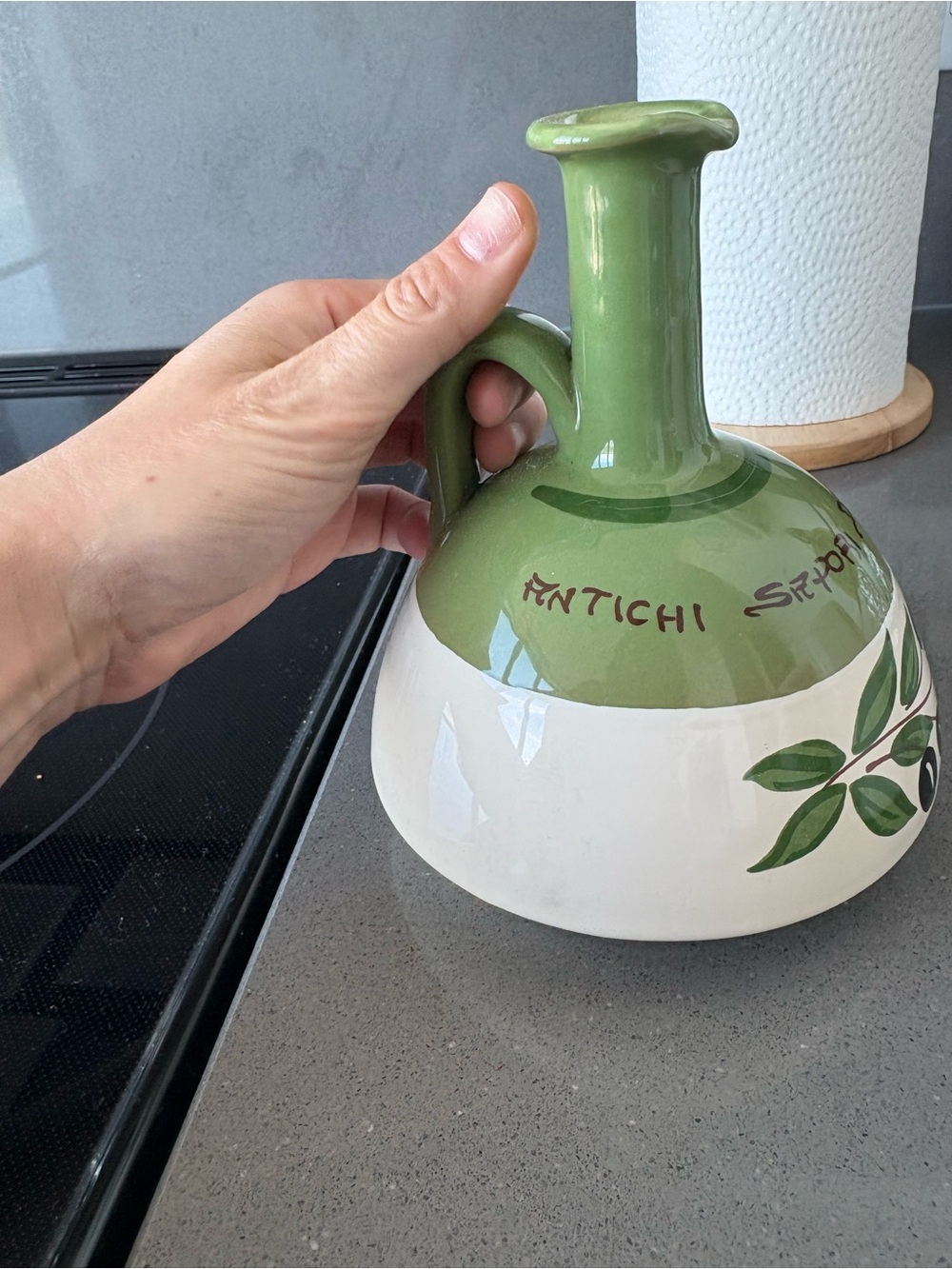 Italian Green and White Hand-Painted Ceramic Olive Oil Cruet - Picture 7 of 7